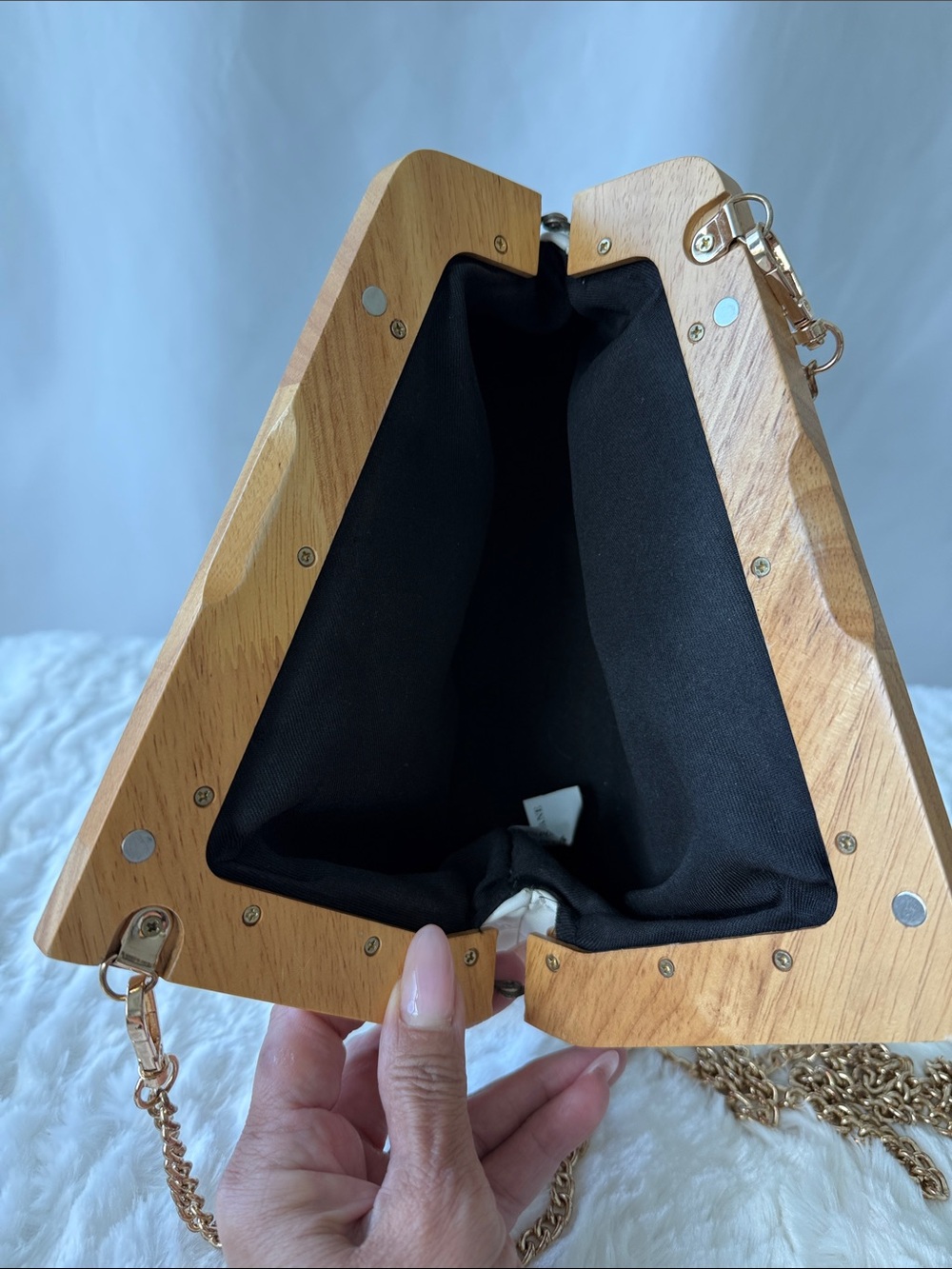 Classic Quilted Geometric Frame Clutch/Crossbody Bag - Picture 5 of 10